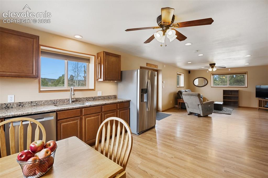 Image 40 of 49: Guest house kitchen
