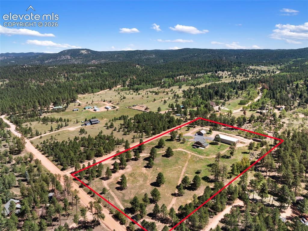 Image 6 of 49: Property Lines are Approximate and not a survey