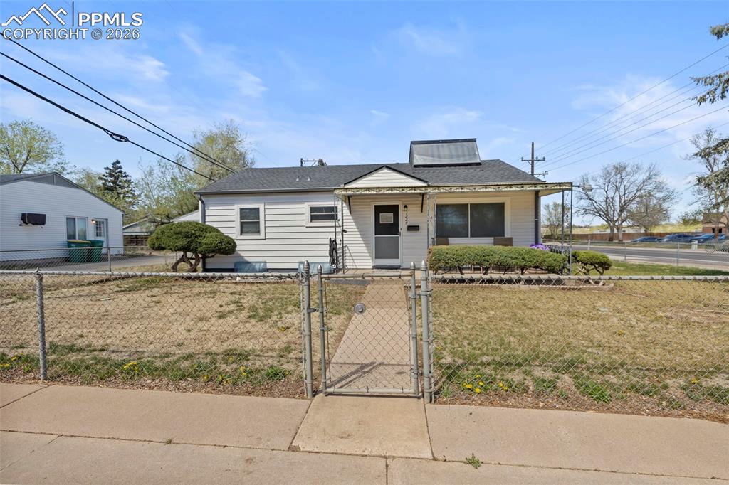 Image 2 of 45: Front of Structure