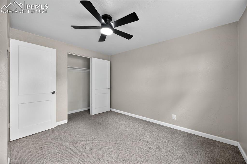 Image 13 of 24: Bedroom