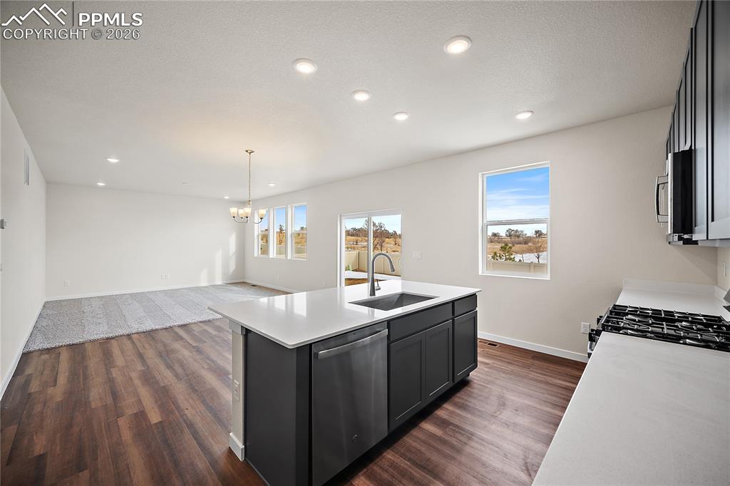 Image 10 of 34: Kitchen