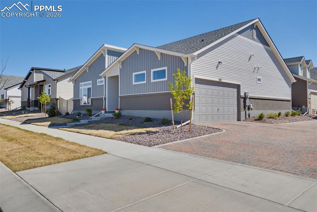 Image 2 of 30: Front of Structure