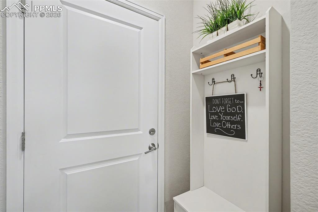 Image 20 of 30: Mud Room