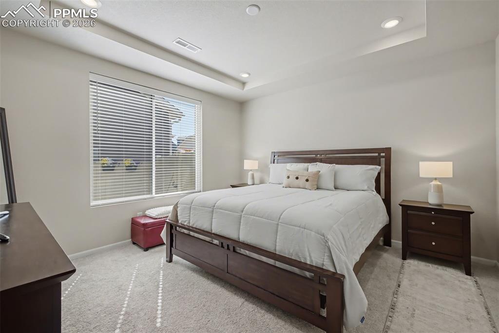 Image 24 of 30: MASTER BEDROOM