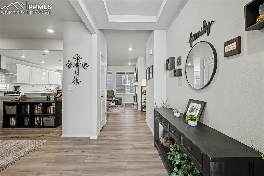 Image 3 of 30: FOYER