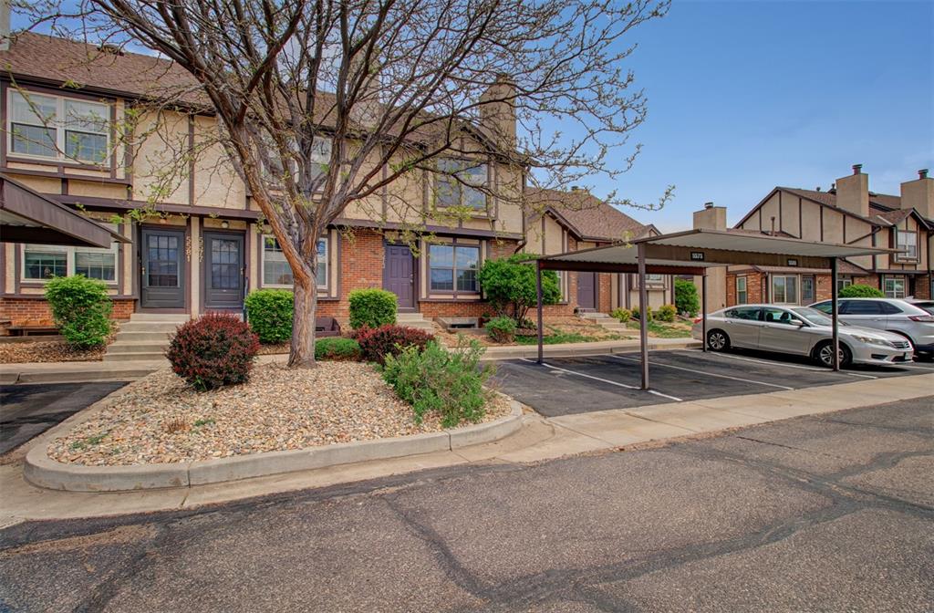 Image 3 of 31: Front of Structure