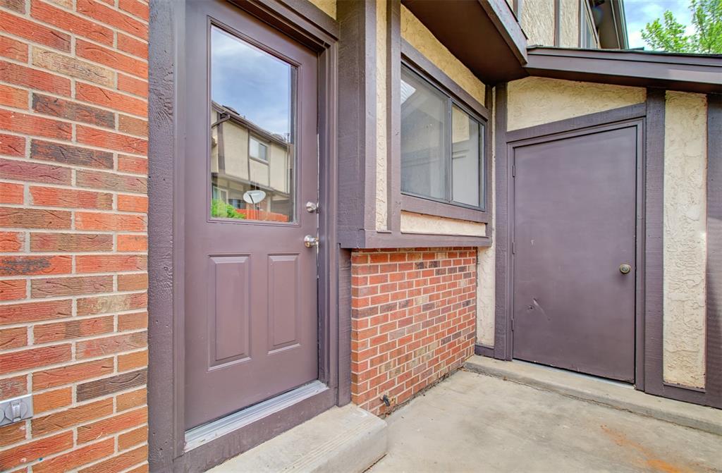 Image 7 of 31: Patio