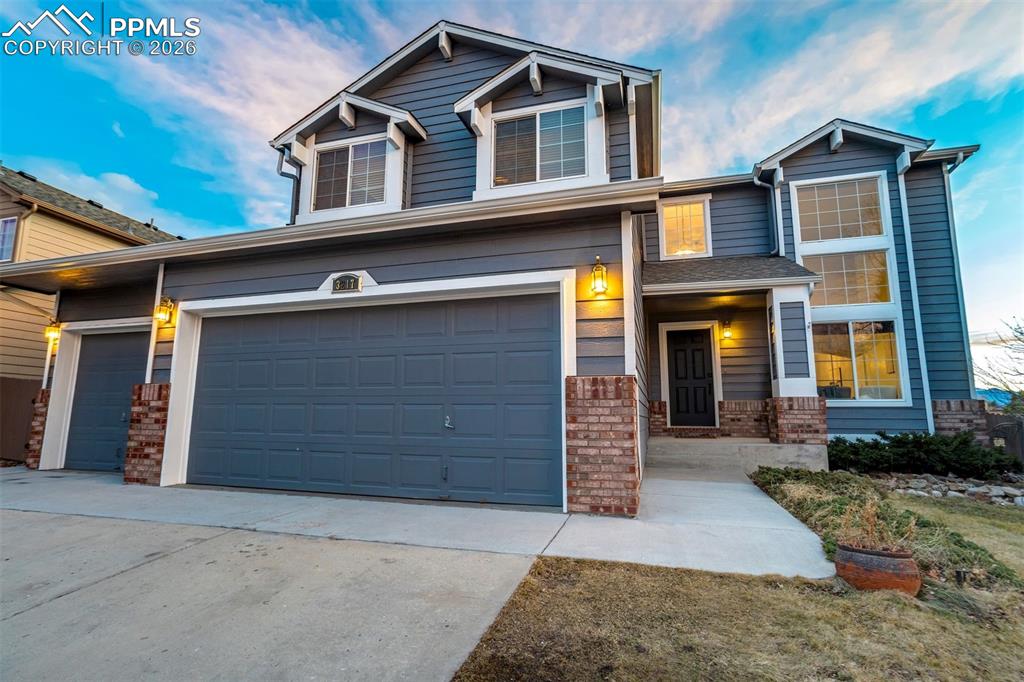 Image 2 of 50: Front of Structure