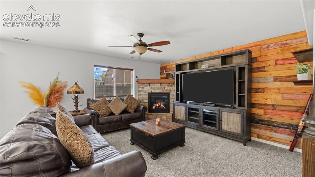 Image 11 of 34: Living Room