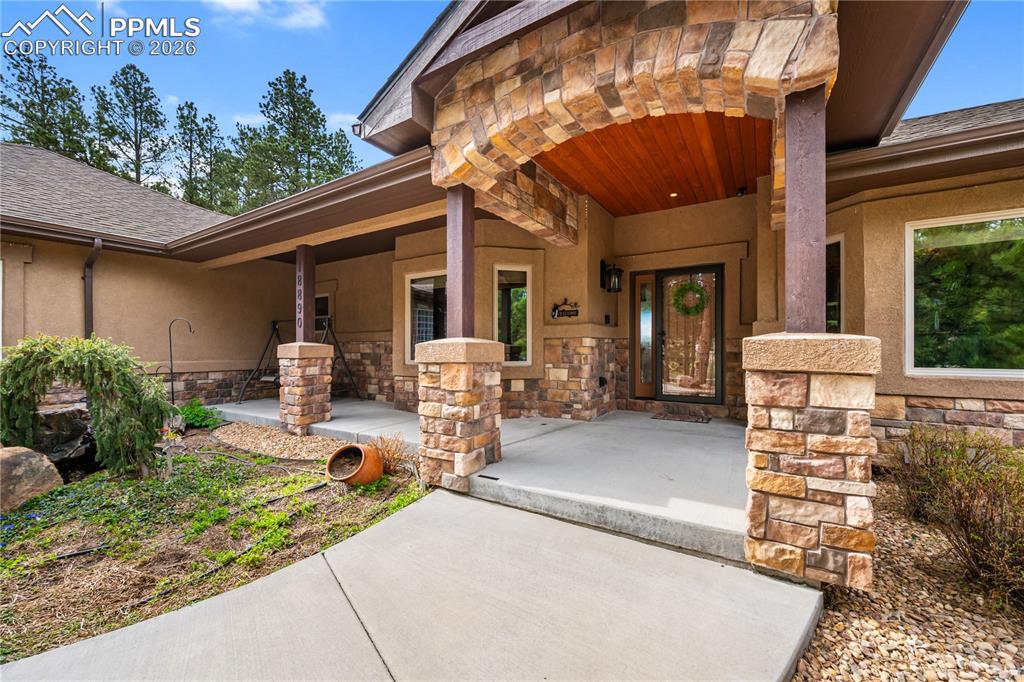 Image 3 of 45: Spacious covered front porch