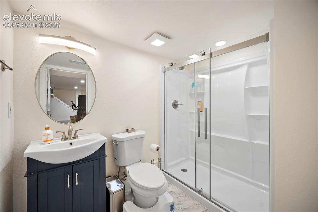 Image 19 of 34: Basement Bathroom