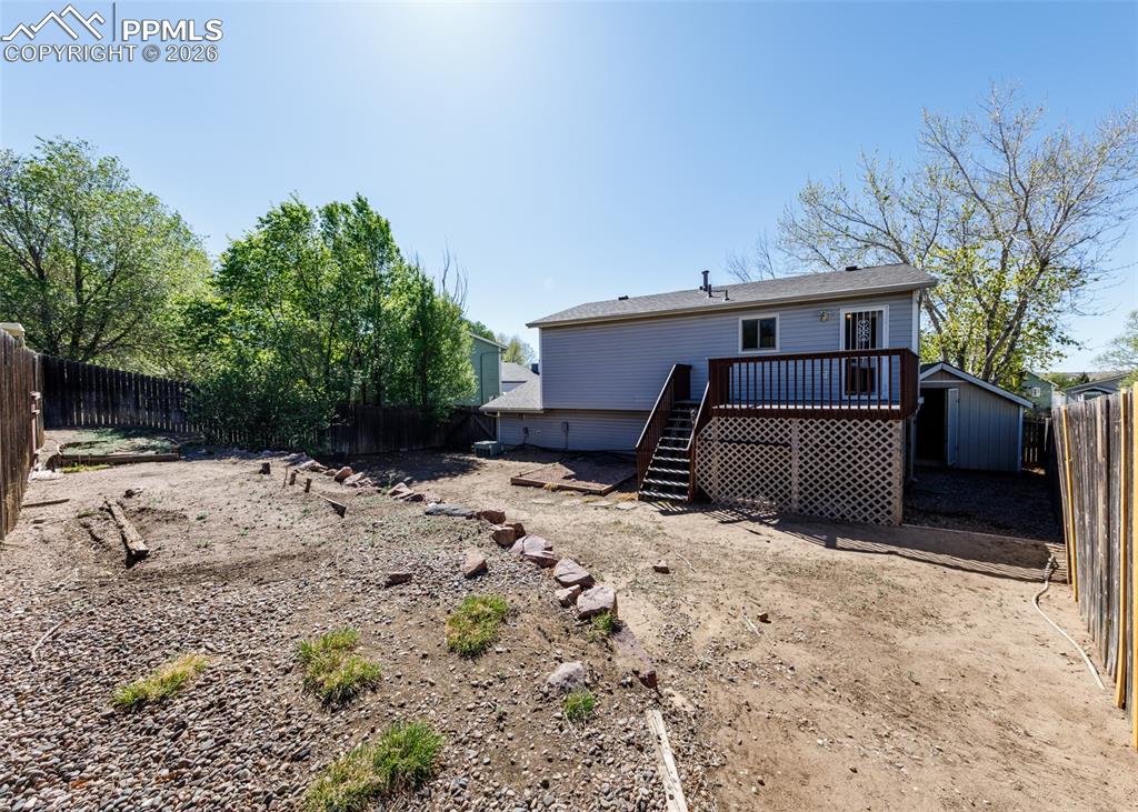 Image 31 of 38: Back of Structure