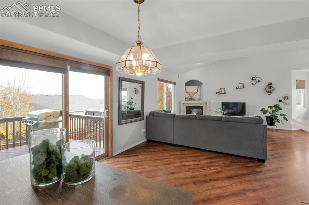 Listing 6918755, Image 10 of 34