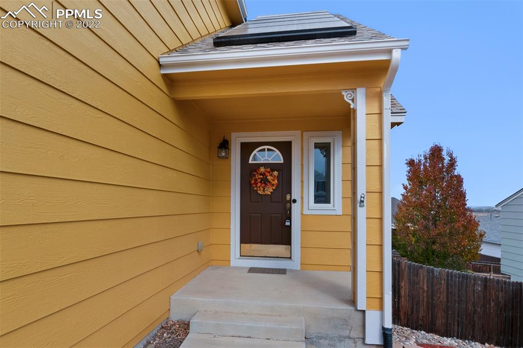 Listing 6918755, Image 4 of 34