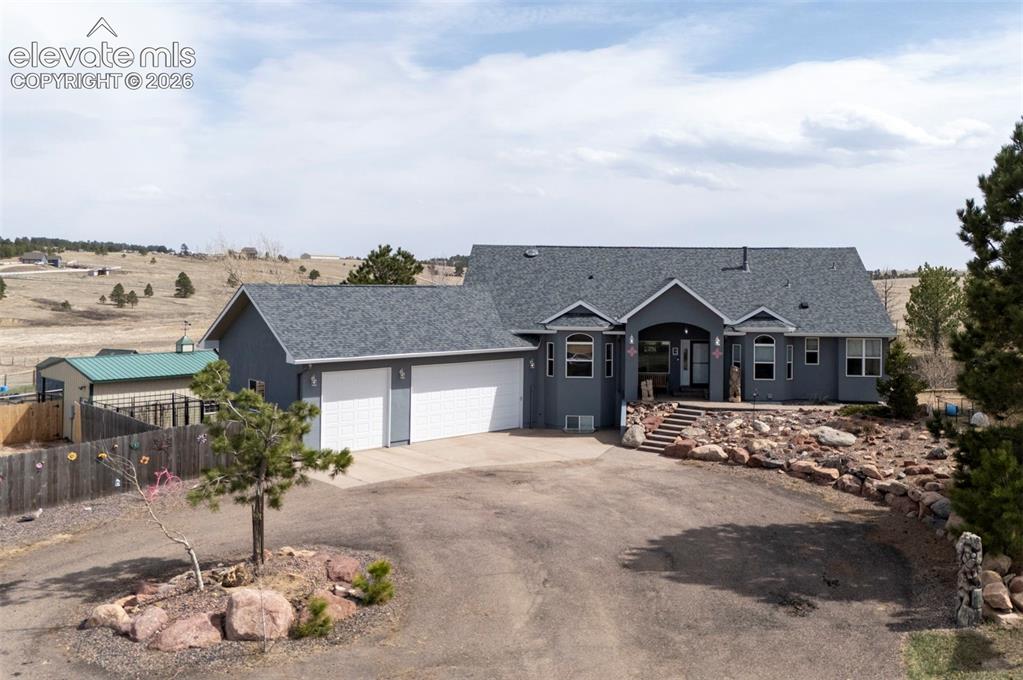 Image 2 of 50: Gorgeous 5 bedroom + office home on 60 acres