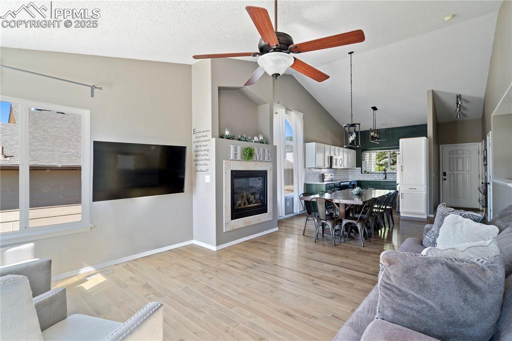 Image 6 of 37: Sunny great room concept!