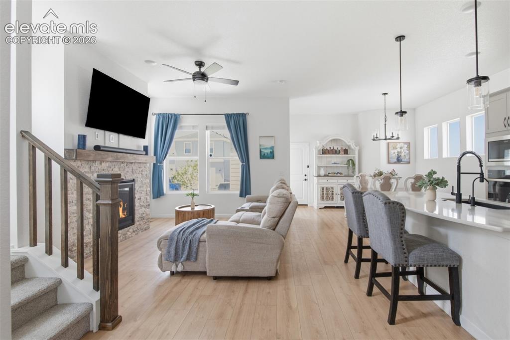 Image 12 of 40: Living Room