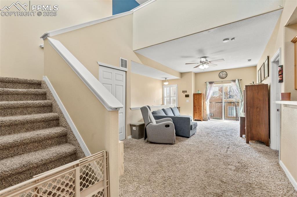 Image 7 of 27: Living Room