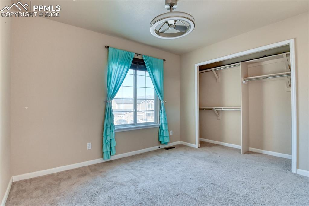 Image 44 of 50: Bedroom