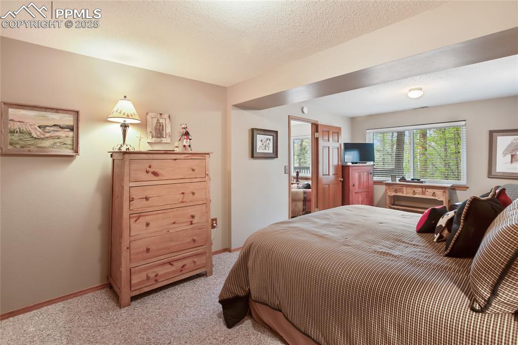 Image 17 of 39: Bedroom