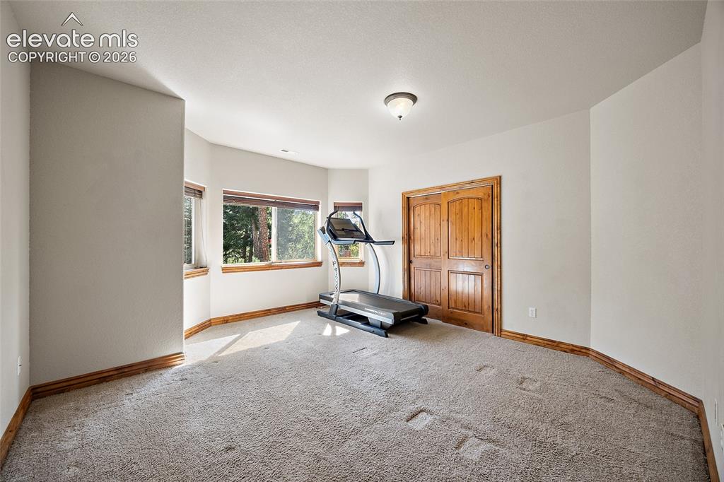 Image 26 of 40: Exercise Room