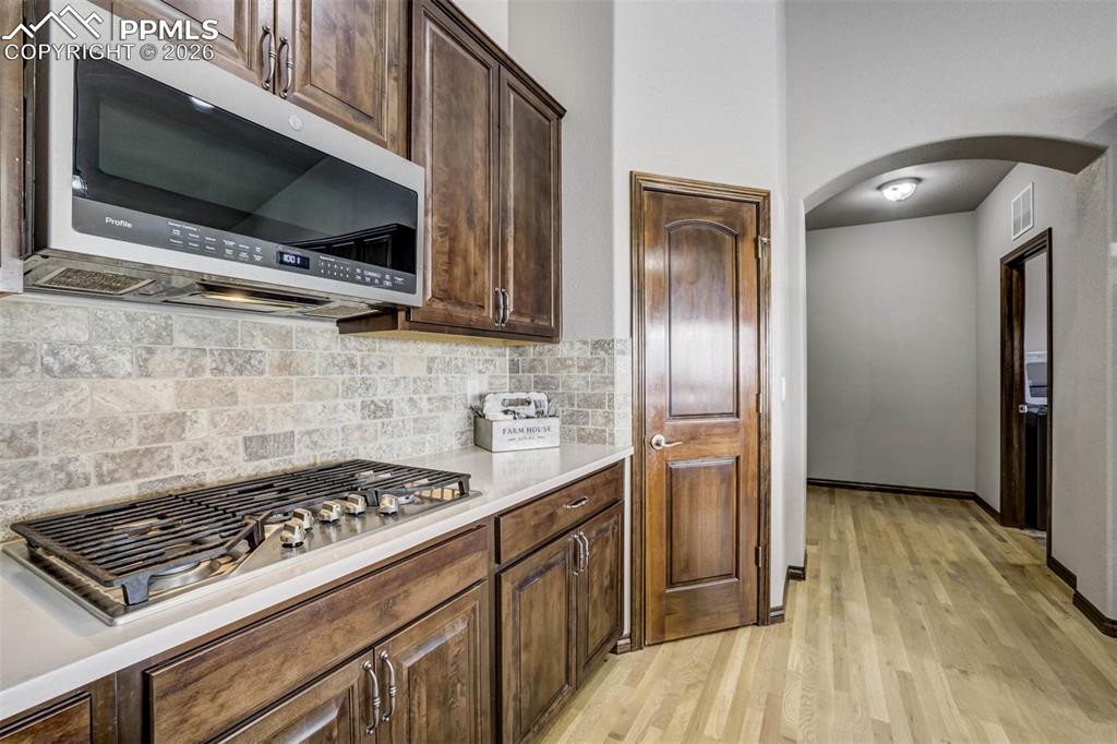 Image 13 of 38: Kitchen