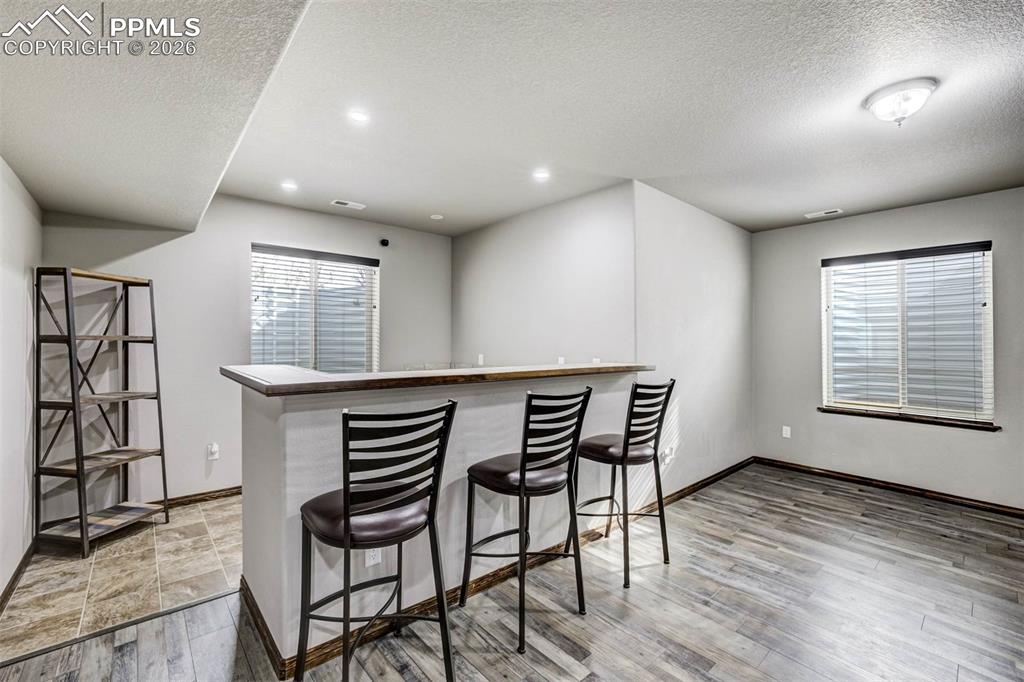 Image 26 of 38: Kitchen