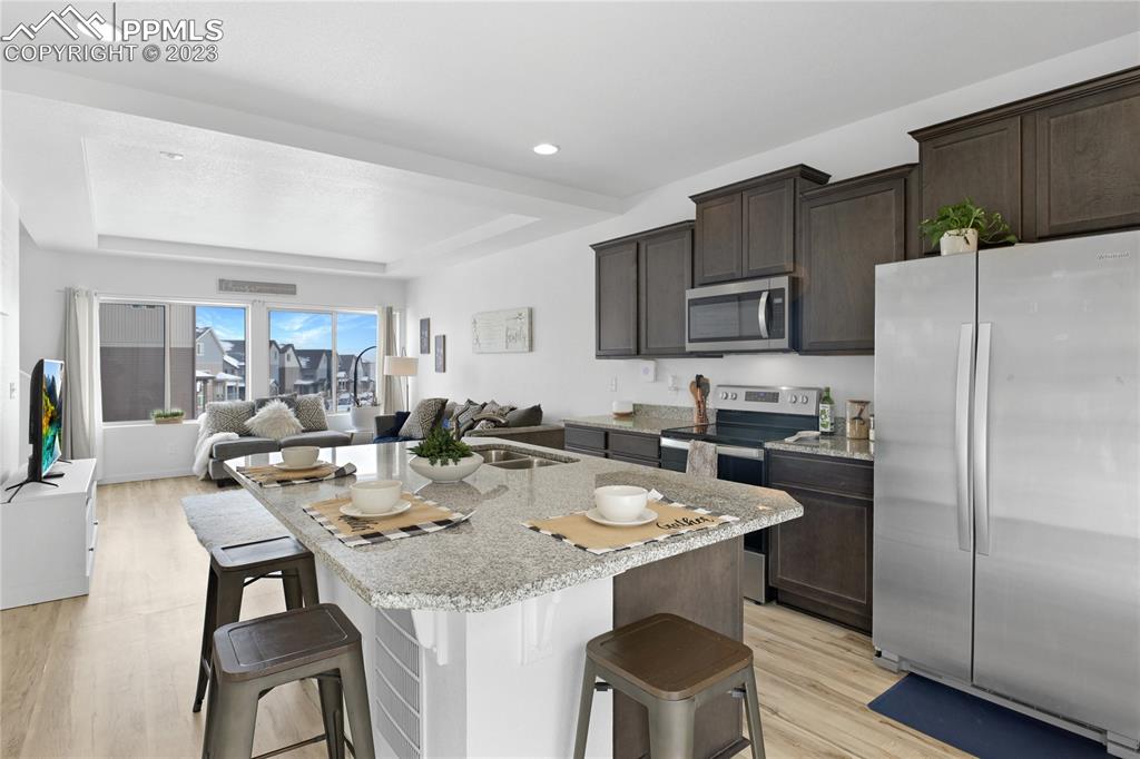 Listing 6928993, Image 10 of 34