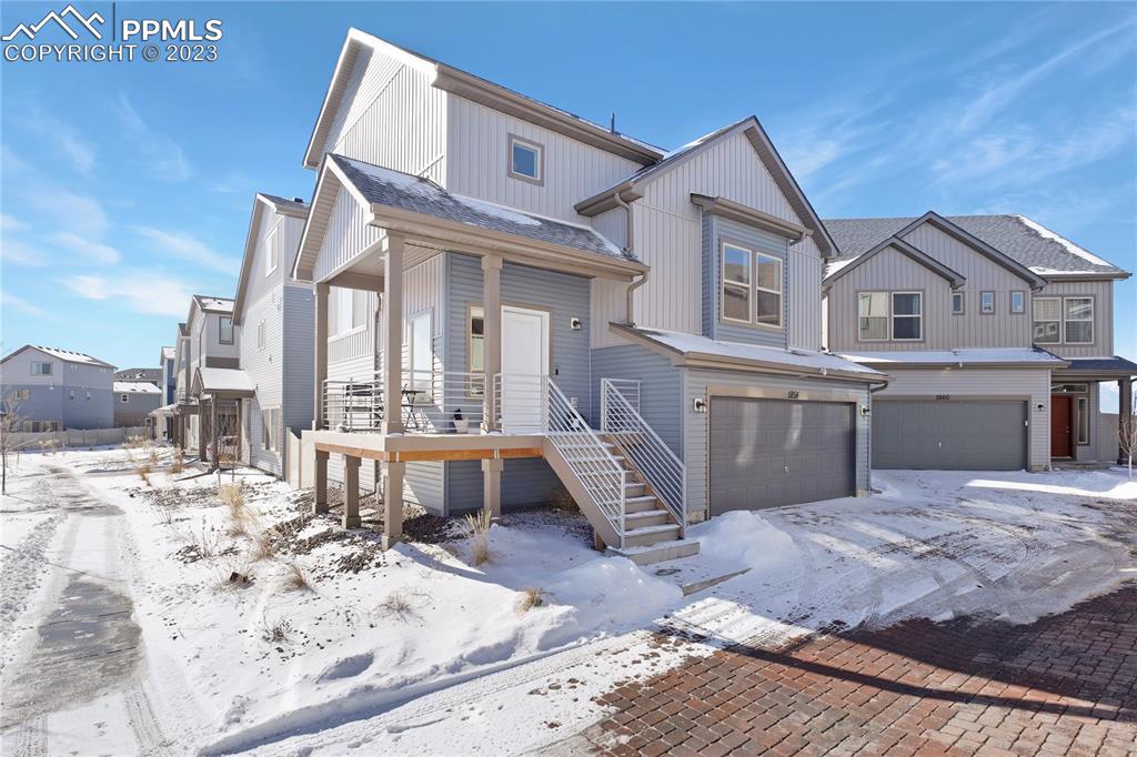 Listing 6928993, Image 2 of 34