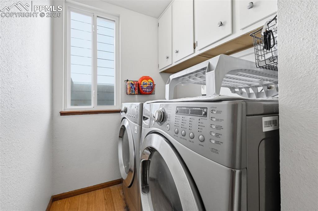 Image 14 of 31: Laundry