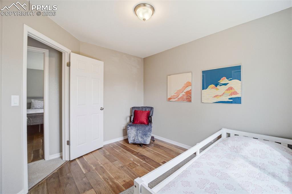 Image 24 of 32: Bedroom 3