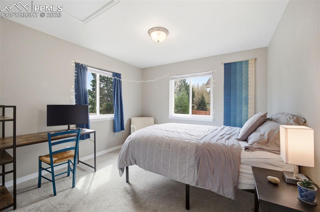 Image 26 of 32: Bedroom 4