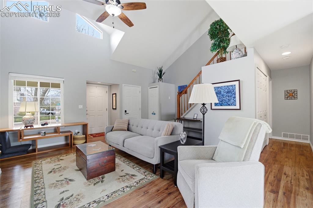 Image 8 of 32: Living Room