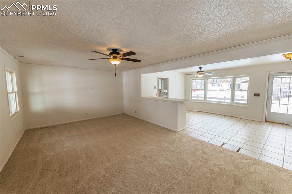 Image 6 of 45: Living Room