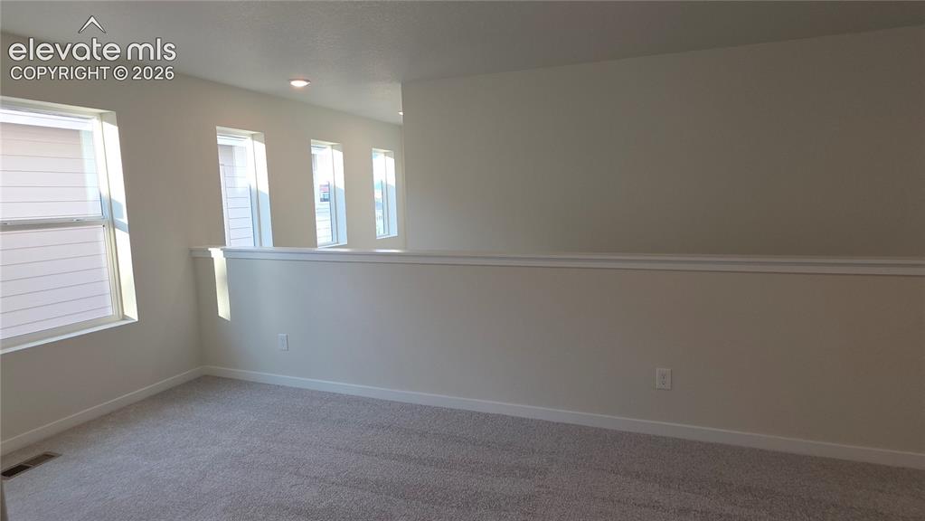 Image 14 of 20: Loft