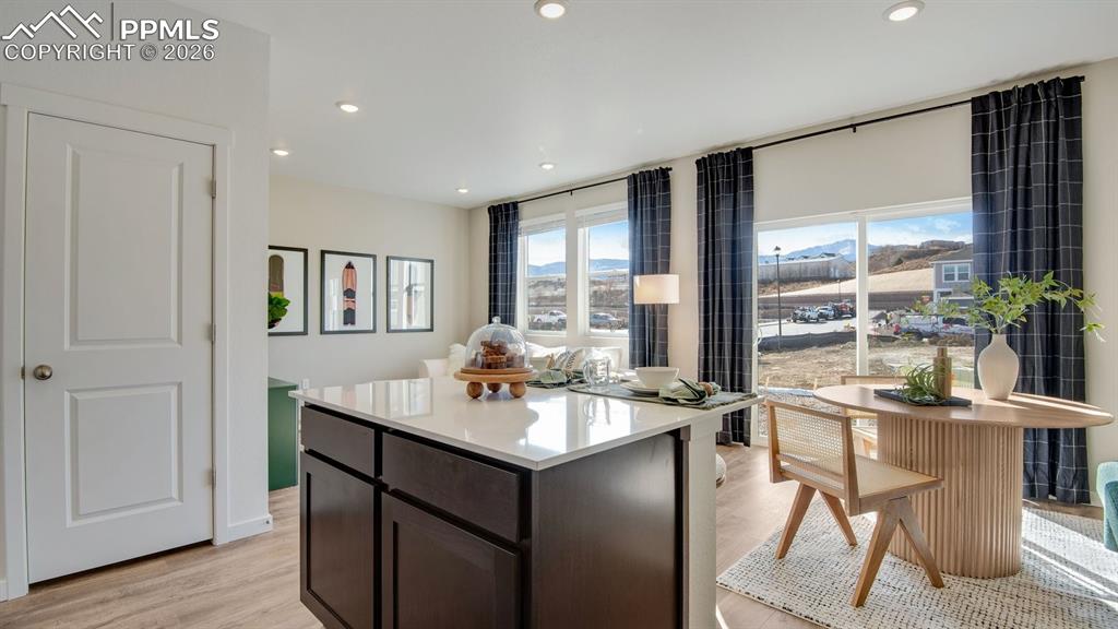 Image 7 of 36: Kitchen