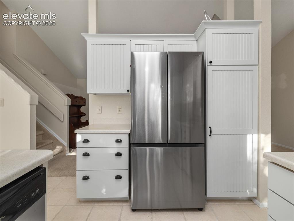 Image 14 of 36: Kitchen