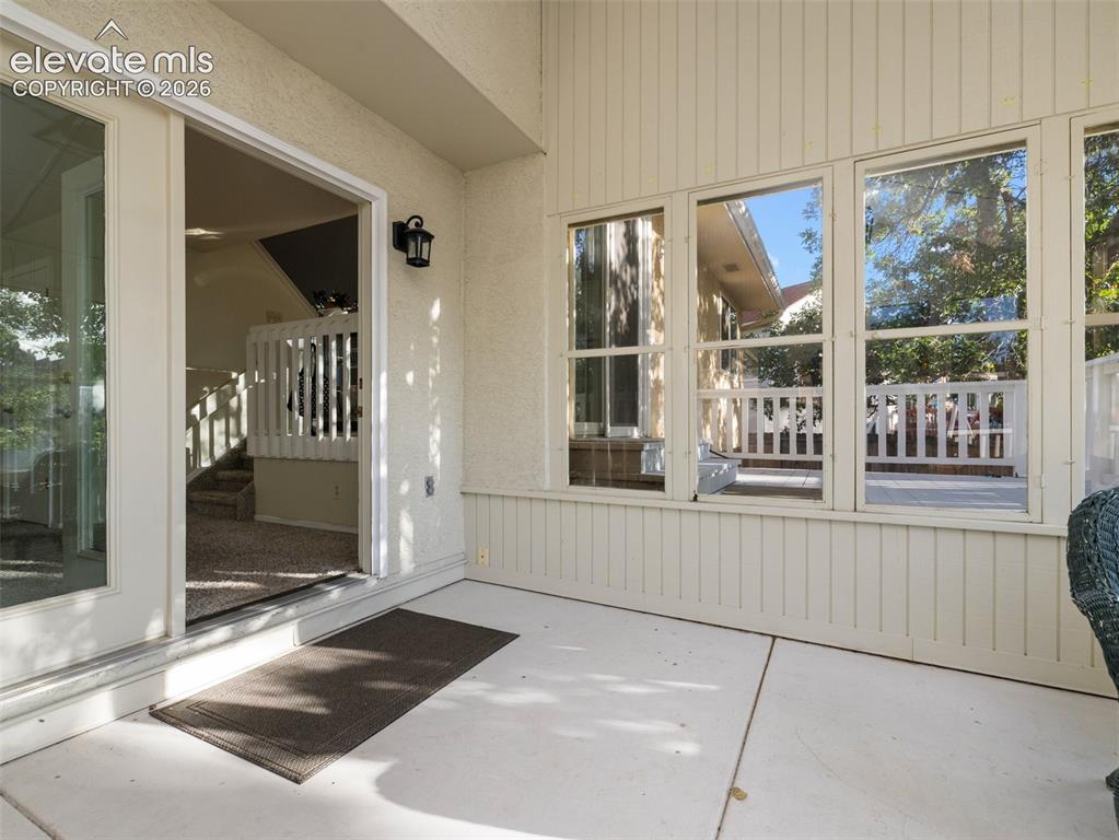 Image 9 of 36: Sun Room