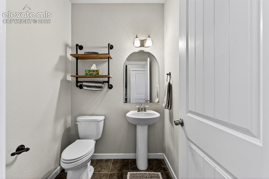 Image 20 of 46: Bathroom
