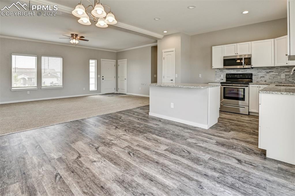 Listing 6939052, Image 9 of 48