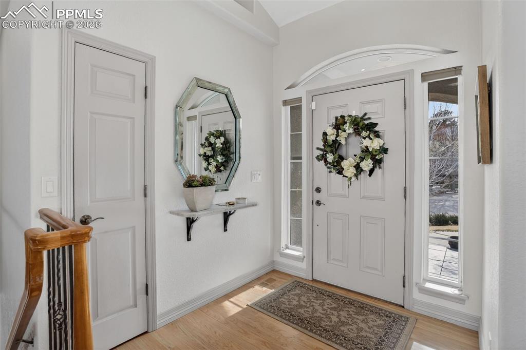 Image 15 of 43: Entrance Foyer