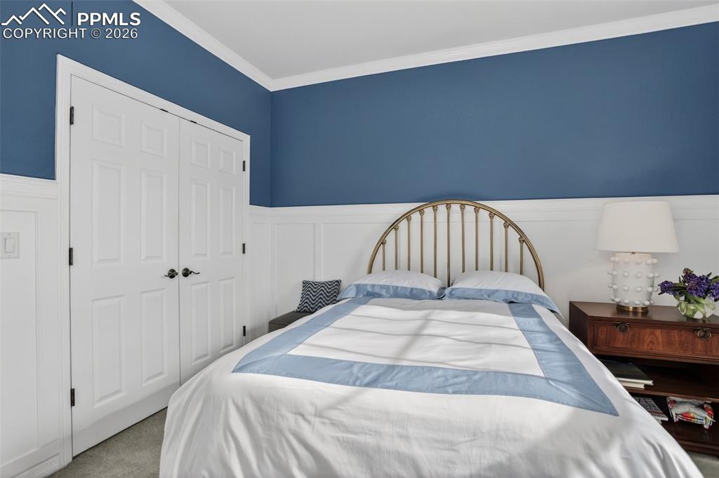 Image 17 of 43: Bedroom