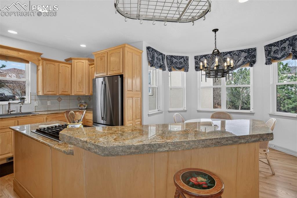 Image 7 of 43: Kitchen