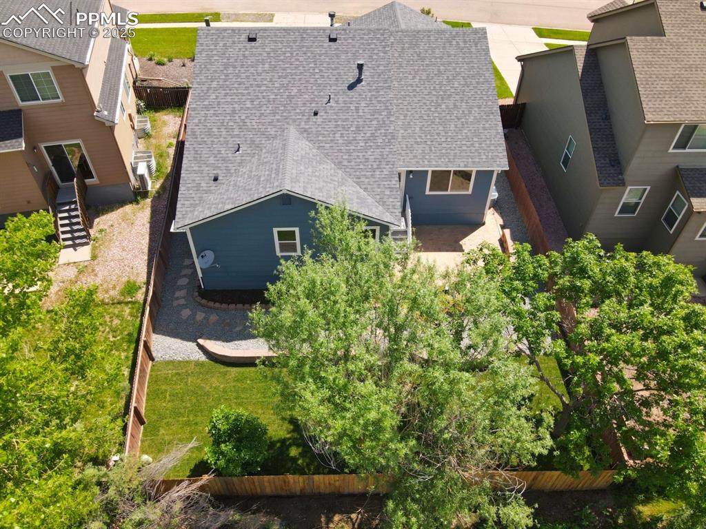 Image 33 of 36: Birds Eye View of Back Yard