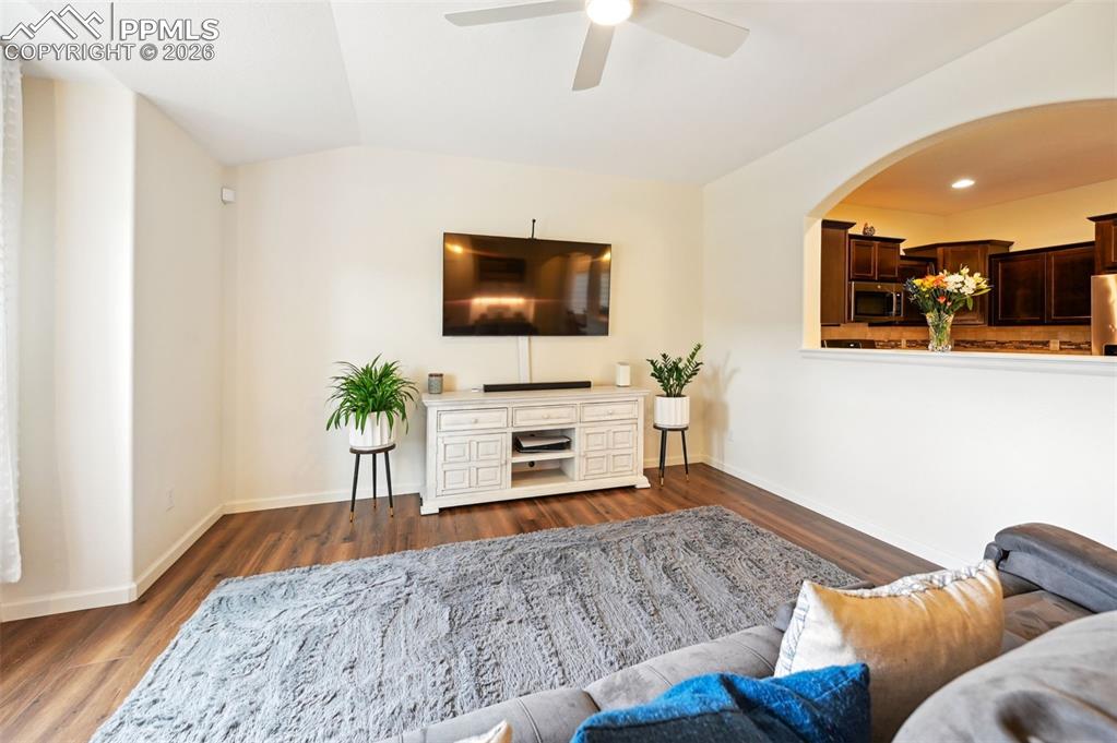 Image 5 of 33: open concept