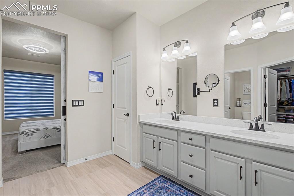 Image 14 of 26: Master bathroom