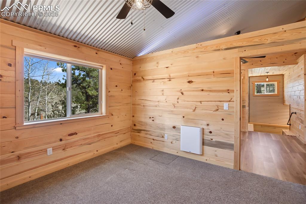 Image 21 of 45: Bedroom #2