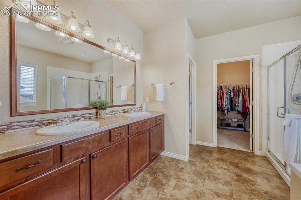 Image 17 of 50: Master Bathroom