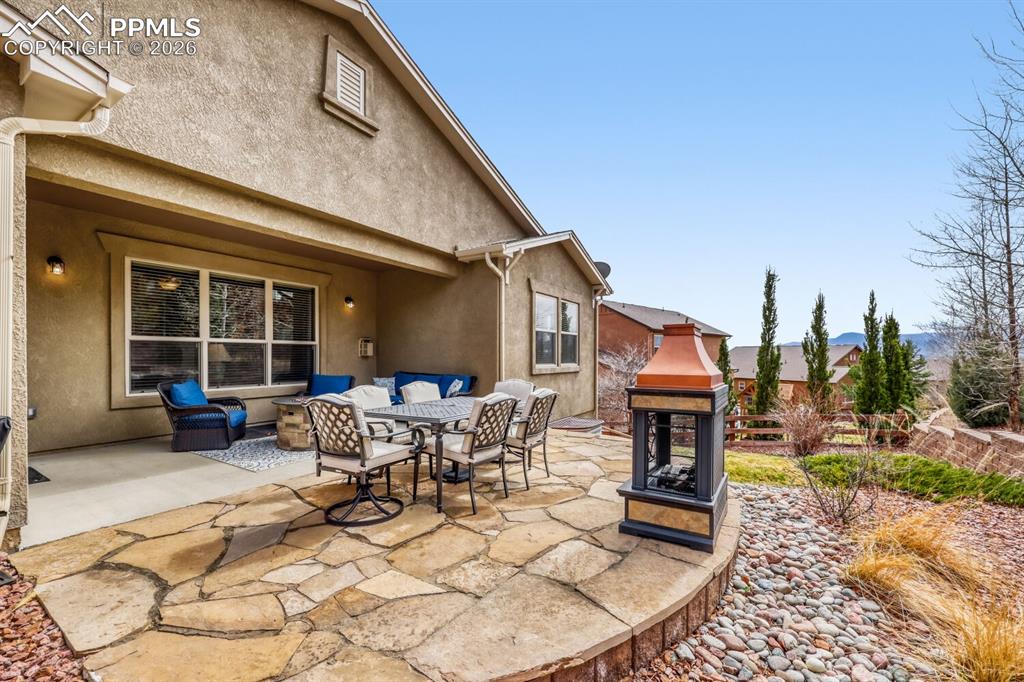 Image 39 of 50: Patio