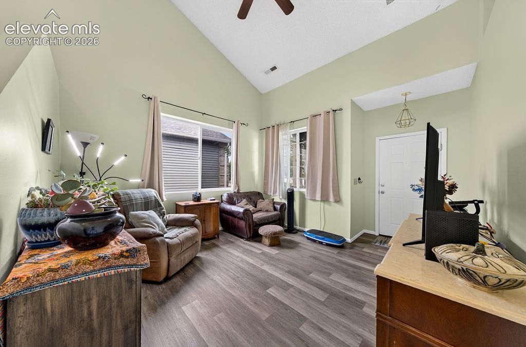Image 6 of 45: Family Room